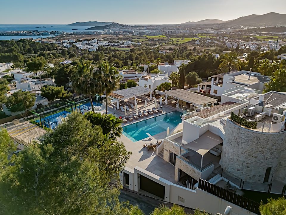 Willa: Jesus, Ibiza – zdjęcie 1